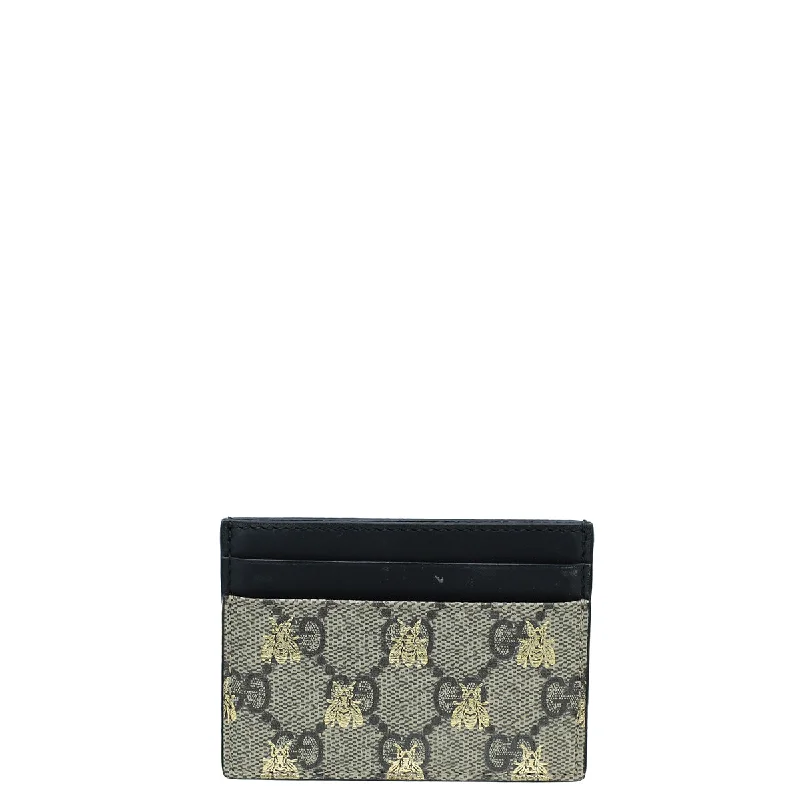 Gucci backpacks for women with a sleek silhouetteGucci Bicolor GG Supreme Bee Card Holder