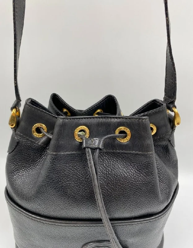 Ladies Gucci Dionysus bags with a star - shaped charmGucci Black Bucket Bag