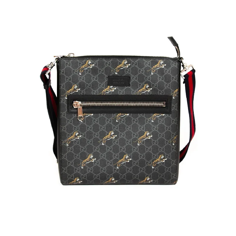 Ladies Gucci Dionysus bags with a chain - link shoulder strapGucci Bestiary Messenger with Tigers