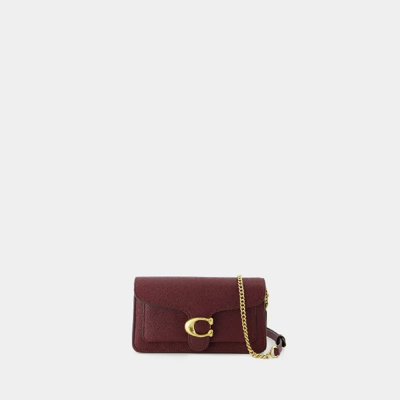 Coach crossbody bags with a printed floral pattern for a feminine touchTabby Chain Clutch - Coach - Leather - Red