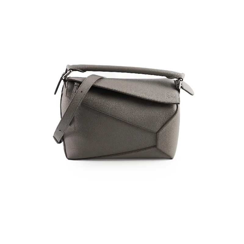 Loewe bags for fashion-savvy individualsLoewe Small Puzzle Pearl Grey (New Style)