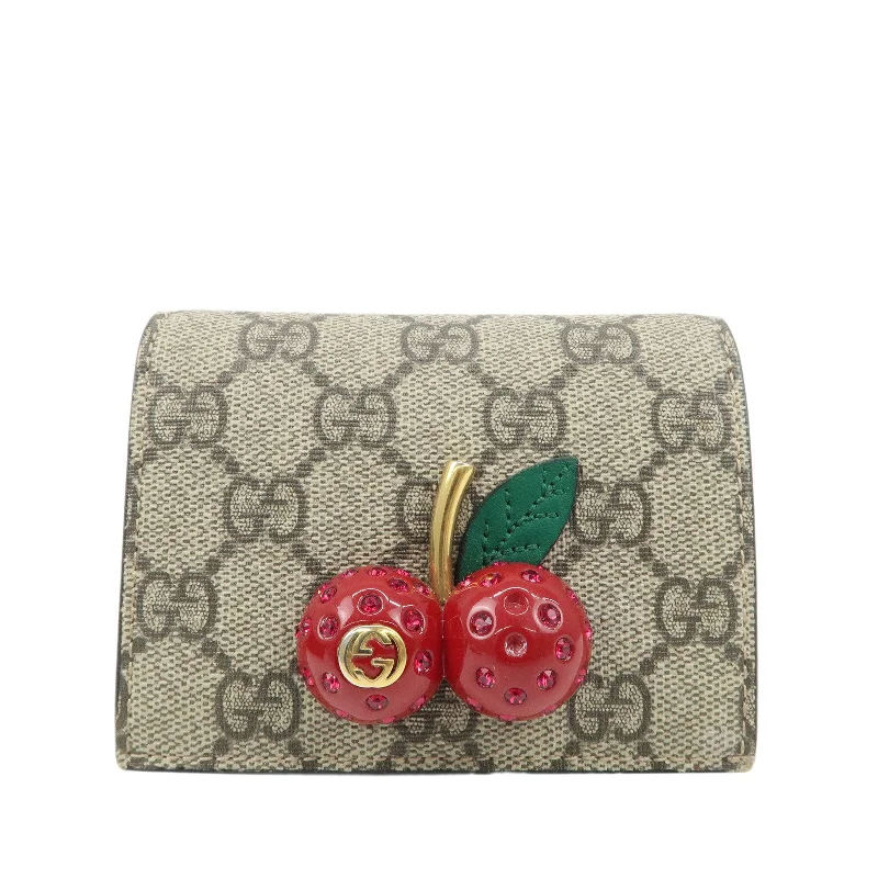 Gucci Marmont bags for women with a snakeskin - effect panelGUCCI Interlocking GG Supreme Plastic Card Case Wallet Cherry