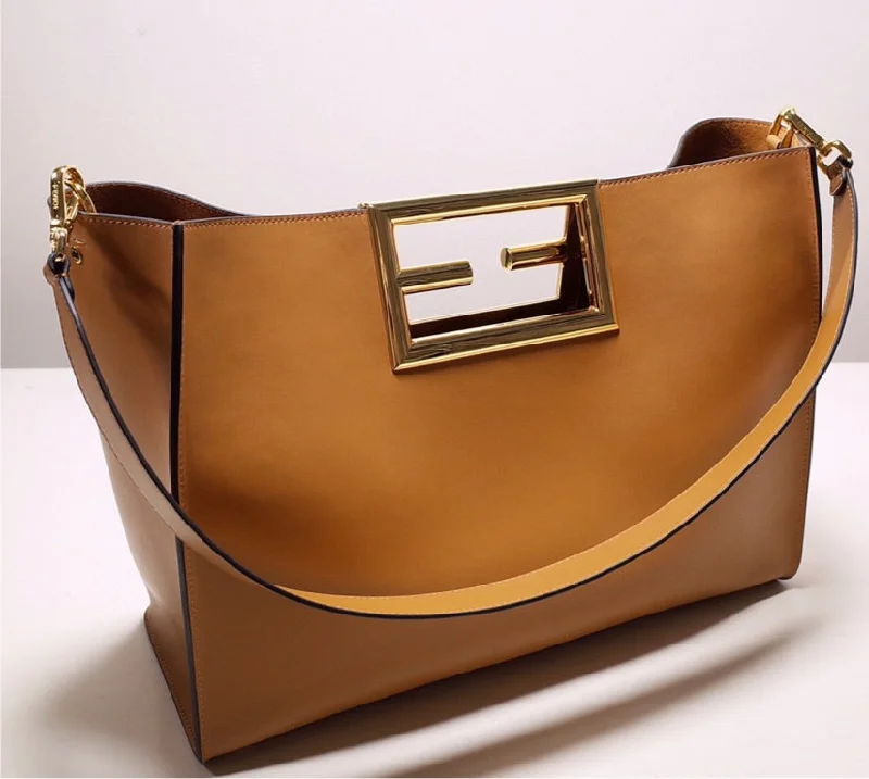 Fendi crossbody bags with a detachable ID holder for easy identificationFendi ladies handbag