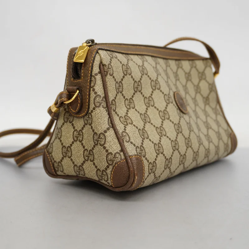 Ladies Gucci Dionysus bags with a star - shaped charmGucci  Shoulder Bag 007 161 0042 GG Supreme Shoulder Bag Beige,Brown