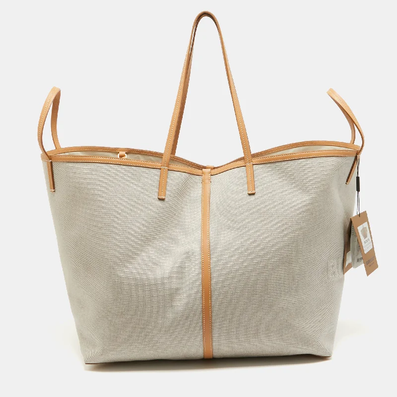 Pattern - Mixing Burberry Bags for a Fashion - Forward LookBeige Canvas and Leather XL Beach Tote