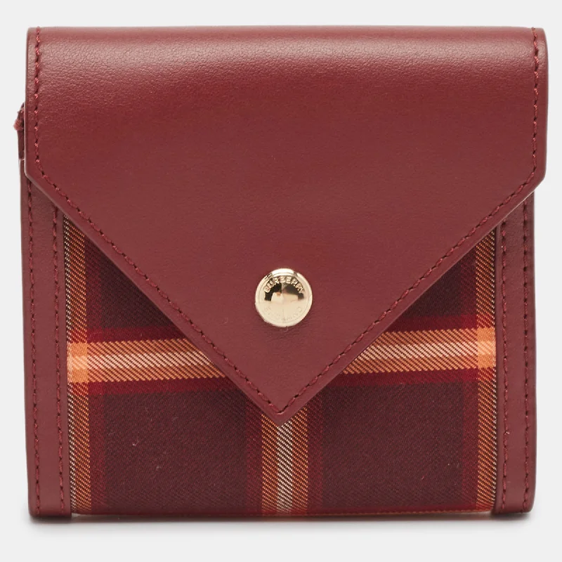 Vintage Inspired Burberry Bags for Retro LoversBurgundy Check Canvas and Leather Lila Trifold Wallet