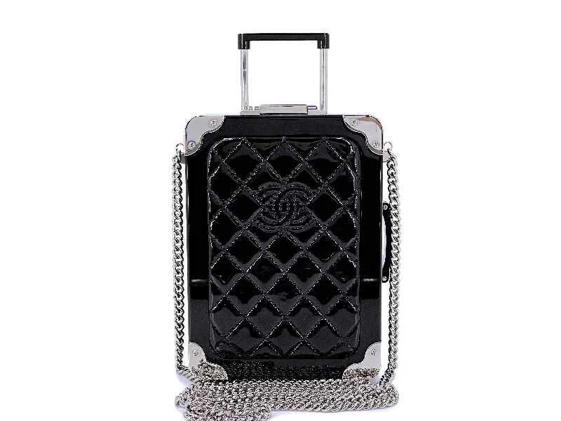 Chanel Designer Handbag with Unique DesignChanel Airlines Minaudière Trolley Bag 2016 Black Evening in the Air Clutch Patent RQ9