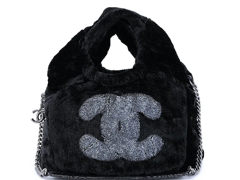 Chanel Chain Strap Handbag for Everyday UseRare Chanel 2010 Black Logo Fur Hobo Tote Bag SHW D7D