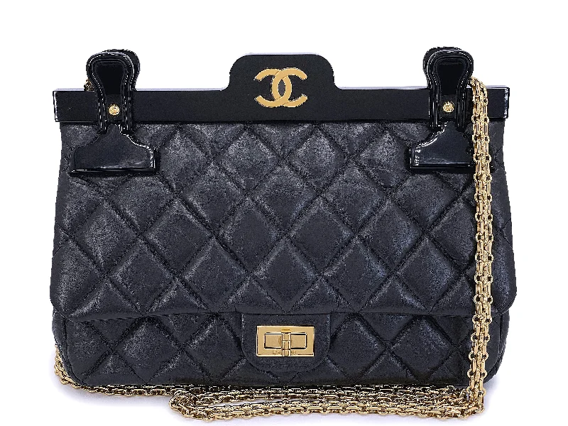 Chanel Designer Handbag with Unique DesignRare Chanel 2016 "Hanger" Reissue 2.55 225 Classic Flap Bag GHW