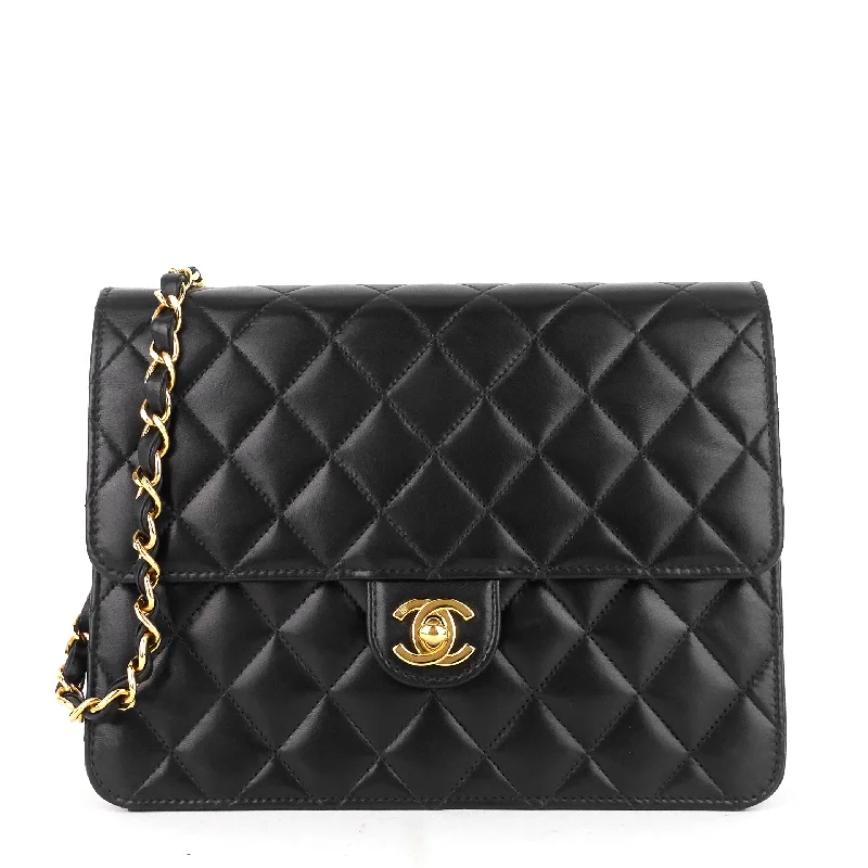 Chanel Black Handbag for Business MeetingsSingle Flap Lambskin Leather Shoulder Bag