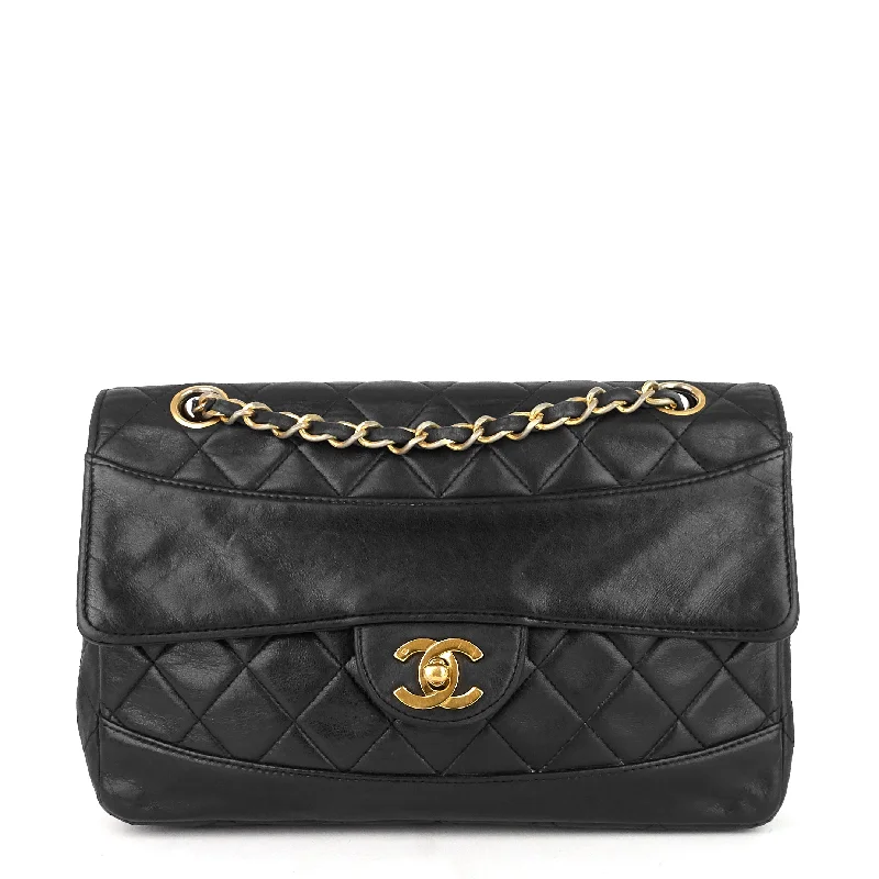 Chanel Vintage Inspired Handbag for Retro LoversVintage Medium Lambskin Flap Bag