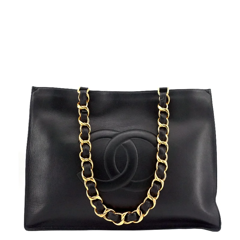 Chanel Lightweight Handbag for Daily ErrandsCC Chain XL Calfskin Leather Tote Bag