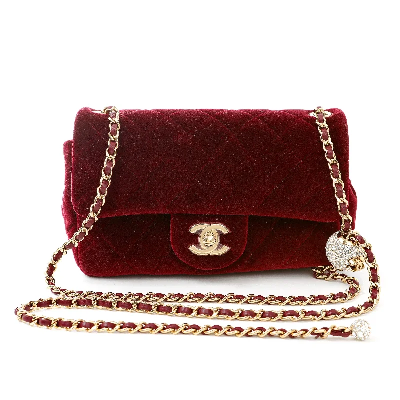 Chanel Quilted Leather Shoulder Bag for FashionistasChanel Velvet Burgundy Pearl Crush Mini Flap w/ Champagne Gold Hardware