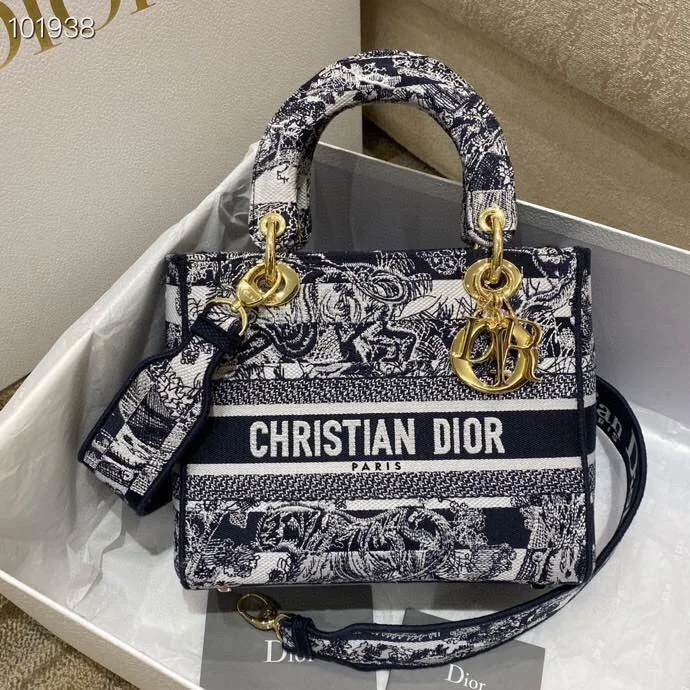 Christian Dior tote bags with a printed Dior logo on the frontBC - Dior Bags - 083