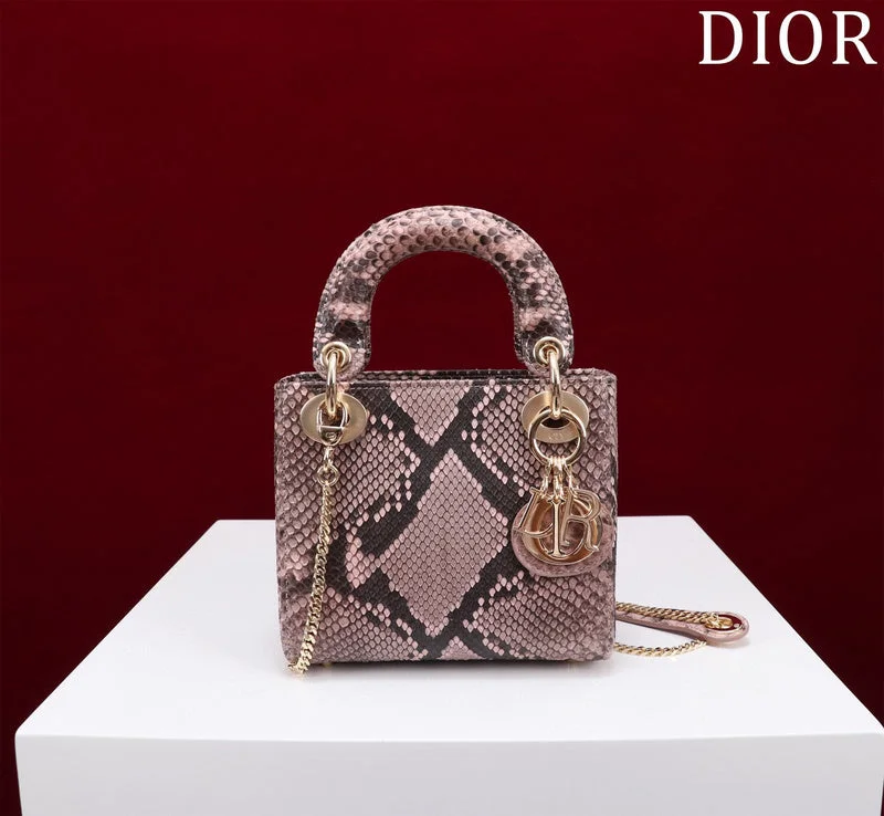 Fashion - forward Christian Dior tote bags for the modern womanBC - Dior Bags - 1053