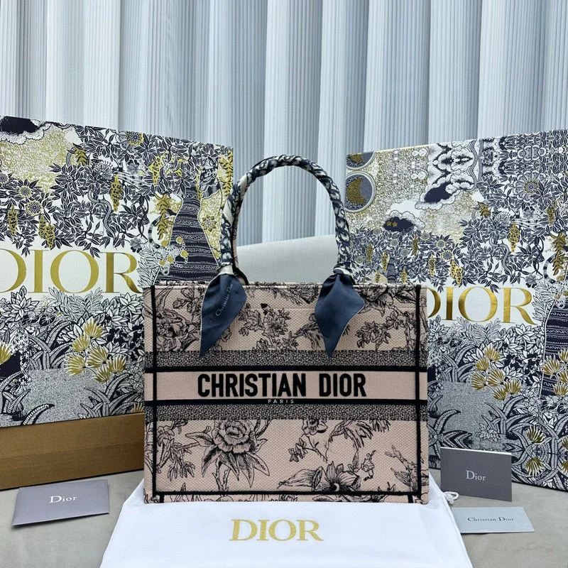 Christian Dior Saddle bags with a studded trim for a bold lookChristian Dior  Bags - 2859