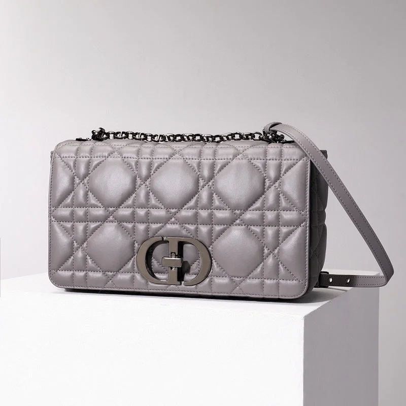 Luxury Christian Dior crossbody bags with a chain - link strapChristian Dior  Bags - 290