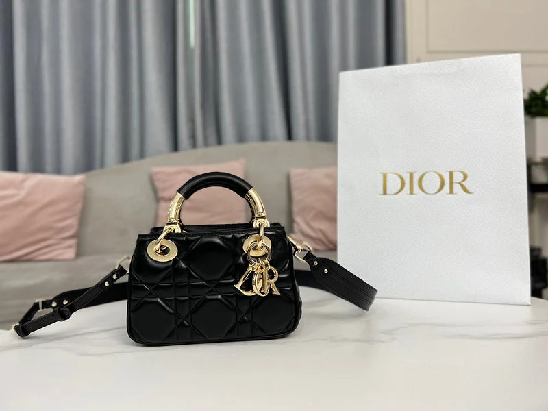 Trendsetting Christian Dior crossbody bags with a colorful strapChristian Dior  Bags - 319