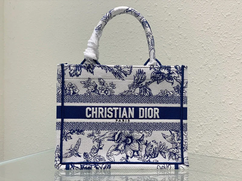 Christian Dior Saddle bags with a studded trim for a bold lookChristian Dior  Bags - 3271