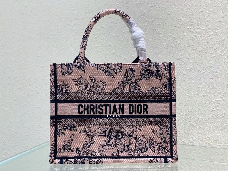 Christian Dior Saddle bags with a distressed leather finishChristian Dior  Bags - 3287