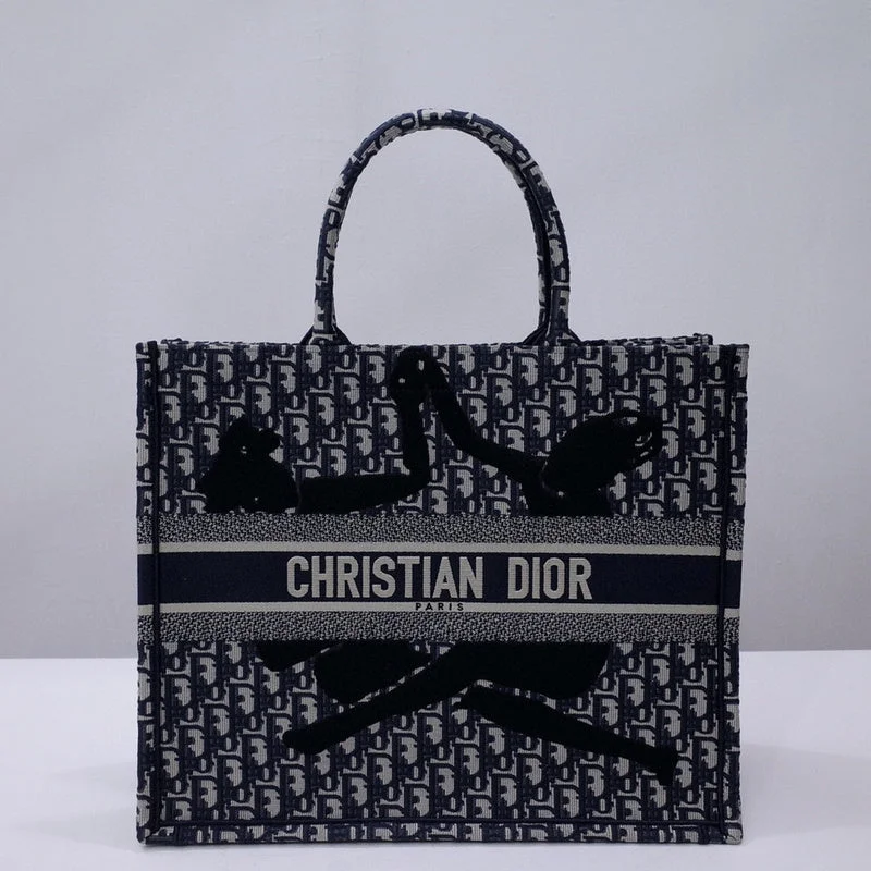 Christian Dior crossbody bags with a front - flap pocket for easy accessChristian Dior  Bags - 329