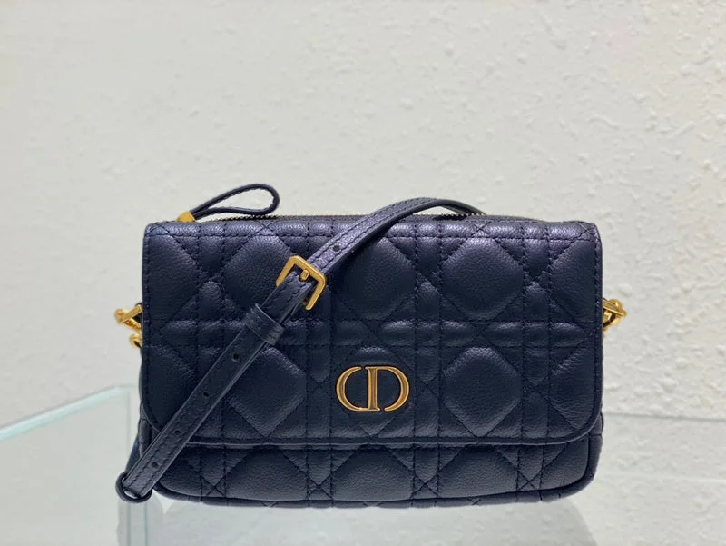 Christian Dior bags with a quilted pattern and gold - toned hardwareChristian Dior  Bags - 3316