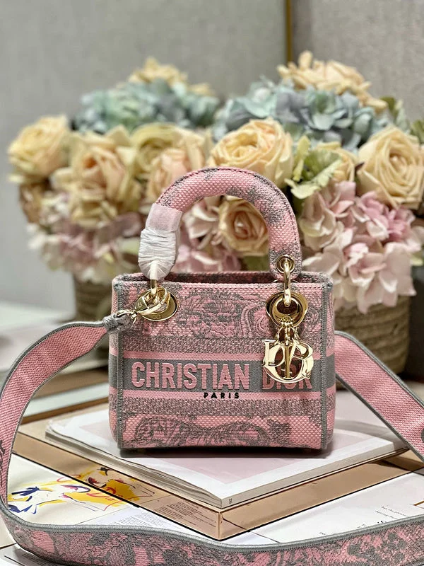 Christian Dior tote bags with a printed Dior logo on the frontChristian Dior  Bags - 332