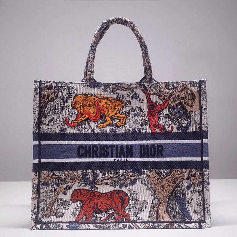 Christian Dior tote bags with a printed Dior logo on the frontChristian Dior  Bags - 3389