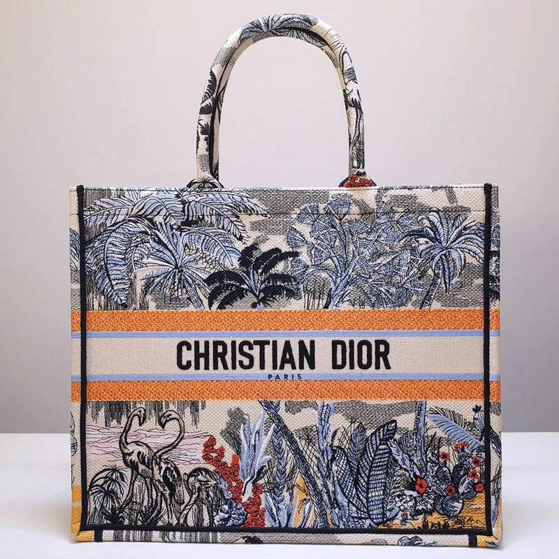 Christian Dior bags with a quilted pattern and gold - toned hardwareChristian Dior  Bags - 3396