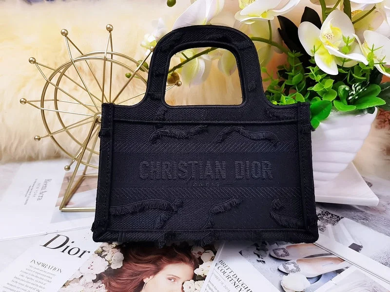 Christian Dior tote bags with a printed Dior logo on the frontChristian Dior  Bags - 3414